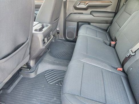 Used 2024 Chevrolet Silverado 1500 LT Trail Boss w/ Convenience Package II image 32