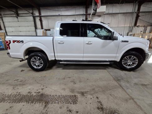Used 2019 Ford F150 Lariat w/ FX4 Off-Road Package image 4