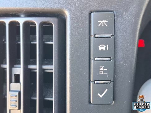 Certified 2024 Chevrolet Express 2500 w/ Driver Convenience Package RWD image 17