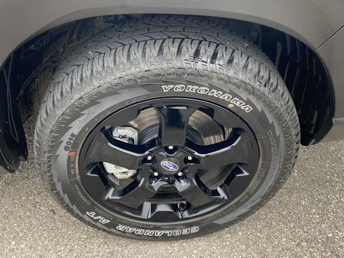 Used 2025 Subaru Forester Wilderness image 28