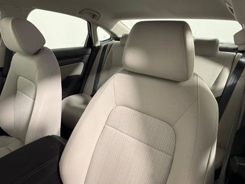 Used 2023 Honda Civic LX image 30