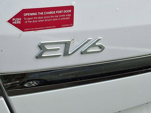 New 2025 Kia EV6 GT-Line image 14