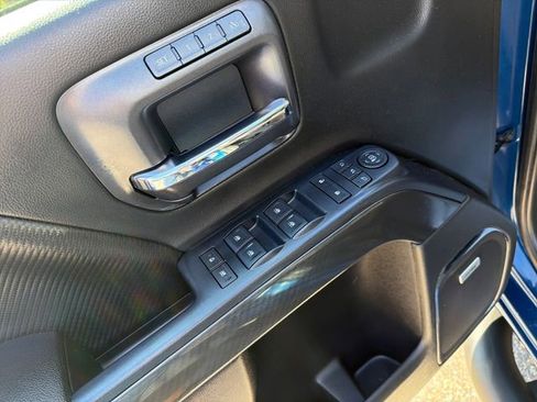 Used 2017 GMC Sierra 1500 SLT AWD/4WD image 12
