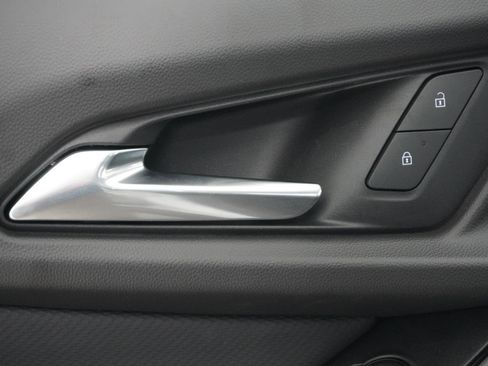 New 2026 Chevrolet Equinox LT image 14