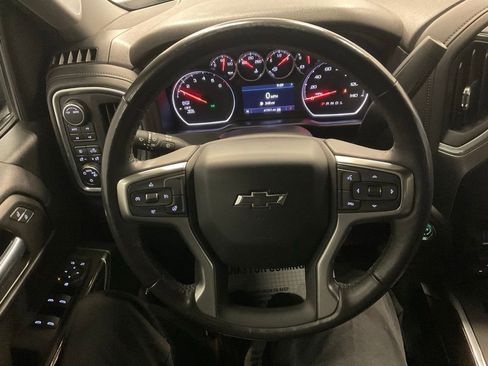 Used 2021 Chevrolet Silverado 1500 LT Trail Boss w/ Convenience Package II AWD/4WD image 21