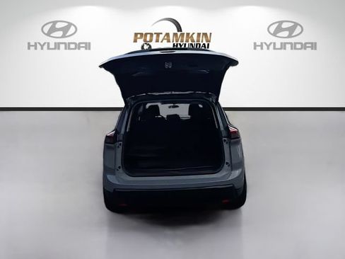 Used 2025 Nissan Rogue SV AWD/4WD image 25