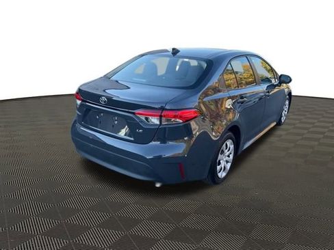 Used 2024 Toyota Corolla LE image 5