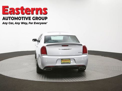 Used 2020 Chrysler 300 S image 38
