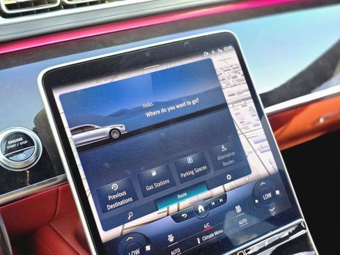 Used 2023 Mercedes-Benz S 580 4MATIC Sedan w/ AMG Line image 27