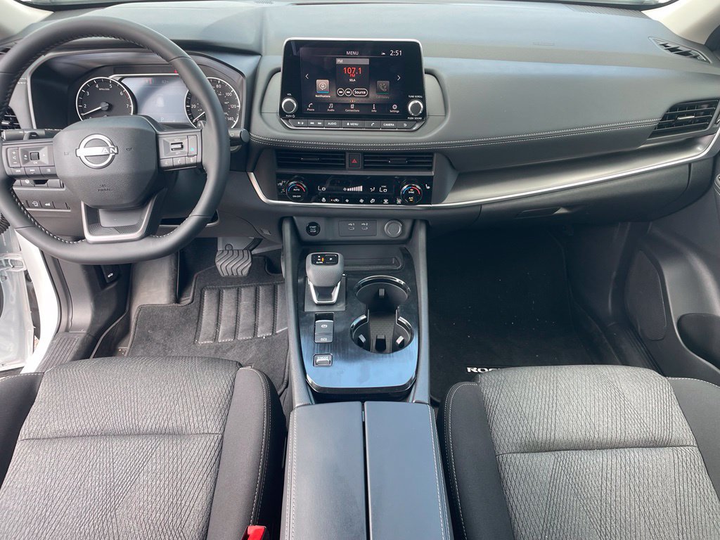 Certified 2026 Nissan Rogue SV w/ Cold Weather Package FWD image 15