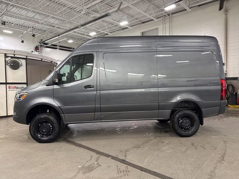 New 2026 Mercedes-Benz Sprinter 2500 image 2