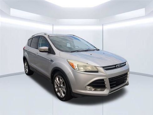 Used 2014 Ford Escape Titanium FWD image 4