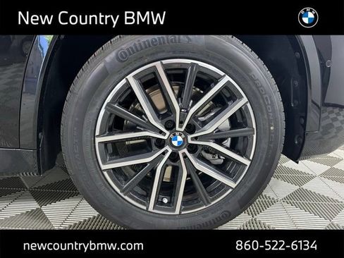 New 2026 BMW X1 xDrive28i w/ Technology Package AWD/4WD image 9