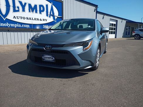 Used 2022 Toyota Corolla LE FWD image 6