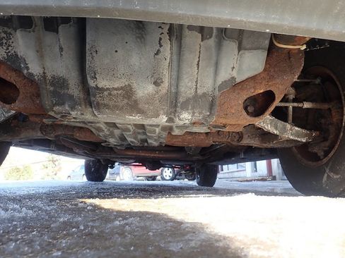 Used 2002 Chevrolet Tahoe LT image 40