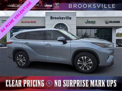 Used 2021 Toyota Highlander XLE