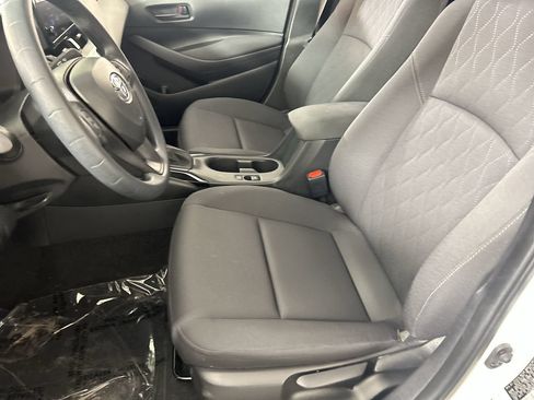 Used 2024 Toyota Corolla LE FWD image 20