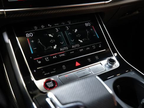 Used 2023 Audi RS Q8 image 47