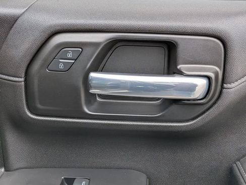 Used 2021 Chevrolet Silverado 1500 LT Trail Boss w/ Convenience Package II image 36