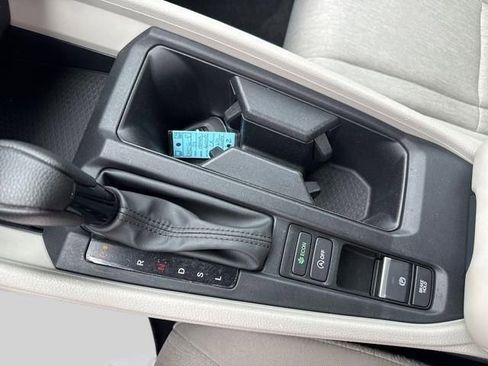 Certified 2023 Honda Accord LX image 11