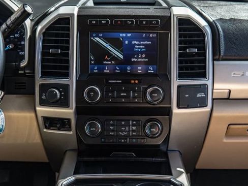 Used 2020 Ford F250 Lariat w/ Lariat Value Package image 23