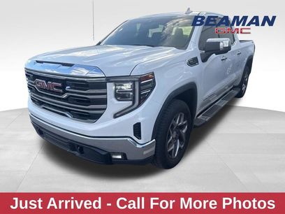 Used 2023 GMC Sierra 1500 SLT w/ SLT Premium Package