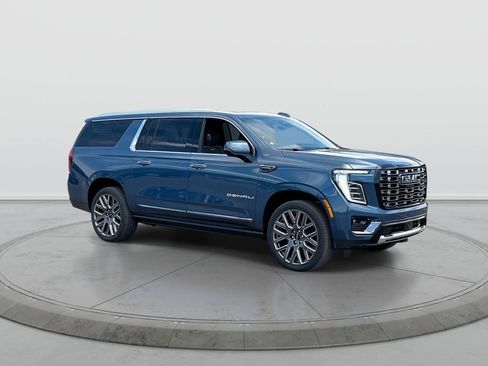 New 2026 GMC Yukon XL Denali Ultimate AWD/4WD image 2
