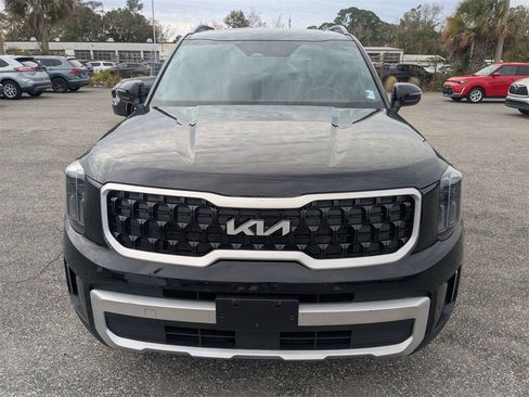 Used 2023 Kia Telluride EX X-Line image 9