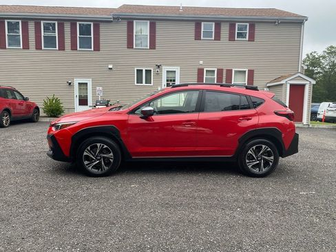 Used 2024 Subaru Crosstrek 2.0i Premium image 9
