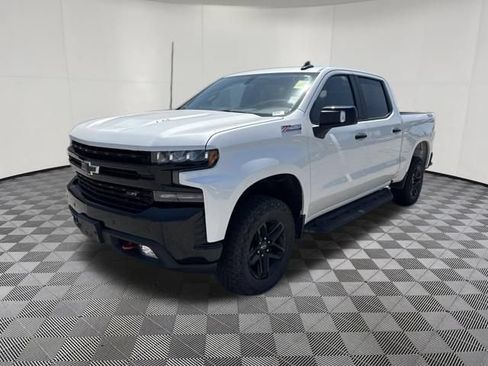 Used 2020 Chevrolet Silverado 1500 LT Trail Boss AWD/4WD image 11