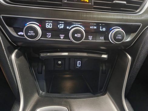 Used 2020 Honda Accord LX image 46