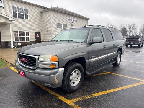 Used 2002 GMC Yukon XL SLT image 2