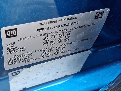 Used 2024 GMC Sierra 1500 AT4 w/ Technology Package image 23