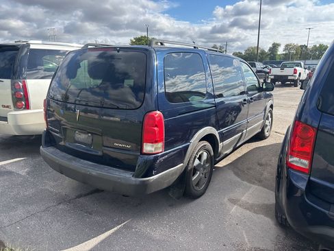 Used 2005 Pontiac Montana SV6 w/ Premium Seating Package image 4