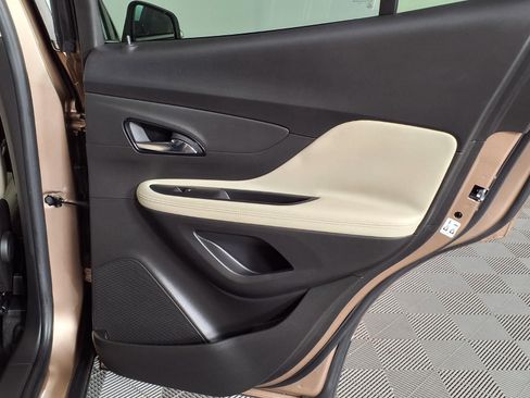 Used 2018 Buick Encore Premium FWD image 10