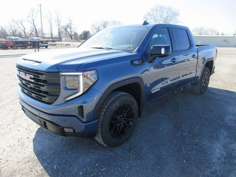 New 2026 GMC Sierra 1500 Elevation w/ Elevation Premium Package image 11