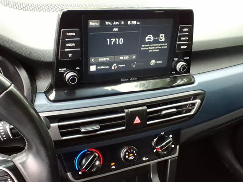 Used 2021 Kia Seltos S FWD image 20