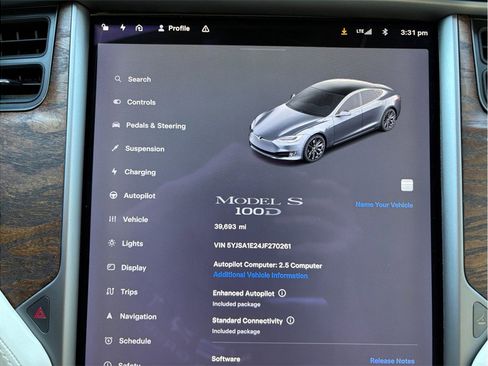 Used 2018 Tesla Model S 100D image 24