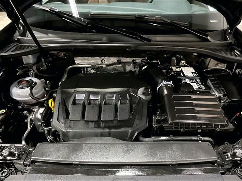 Certified 2025 Audi Q3 2.0T Premium w/ Convenience Package image 30