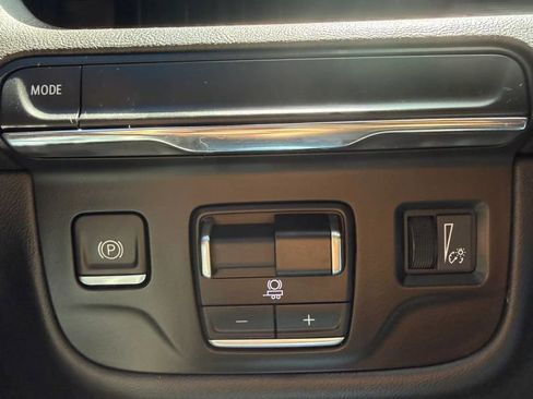 Used 2022 Cadillac Escalade Sport image 30