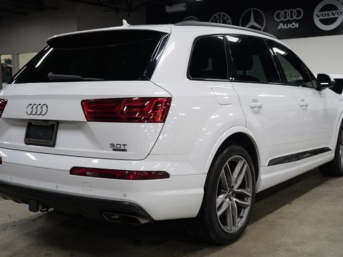 Used 2017 Audi Q7 3.0T Prestige w/ Prestige Package AWD/4WD image 5