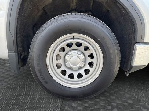 Used 2022 GMC Sierra 1500 Pro w/ Convenience Package image 13