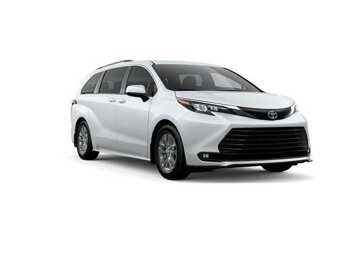 New 2026 Toyota Sienna XLE image 15