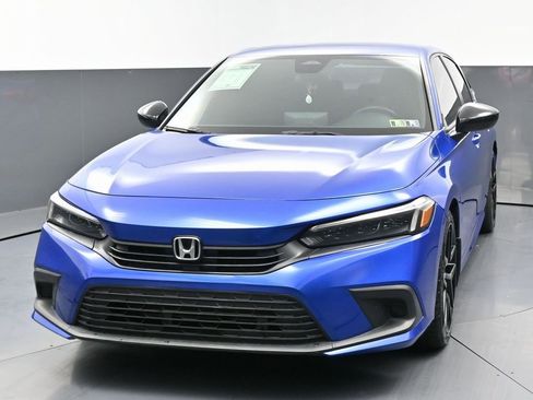 Used 2024 Honda Civic Sport image 5