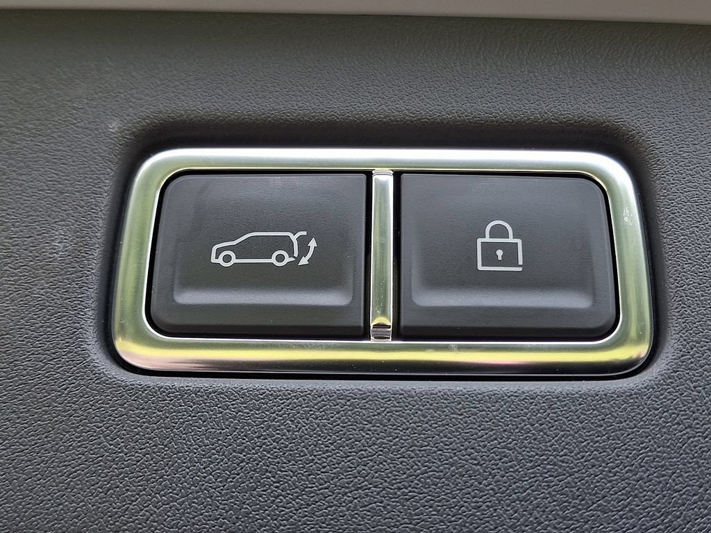 Certified 2024 Kia EV9 GT-Line AWD/4WD image 30
