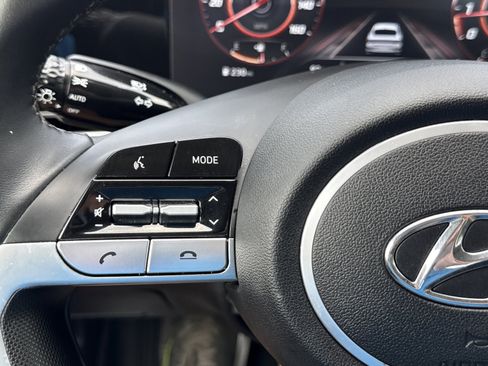 Used 2023 Hyundai Elantra SEL w/ Convenience Package FWD image 19