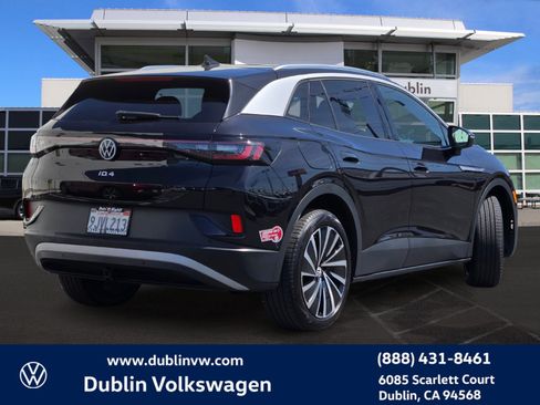 Used 2023 Volkswagen ID.4 Pro S Plus AWD/4WD image 4