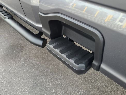 Used 2025 Ford F350 XLT w/ 360-Degree Camera Package image 25