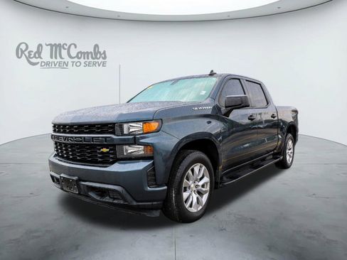 Used 2021 Chevrolet Silverado 1500 Custom image 1