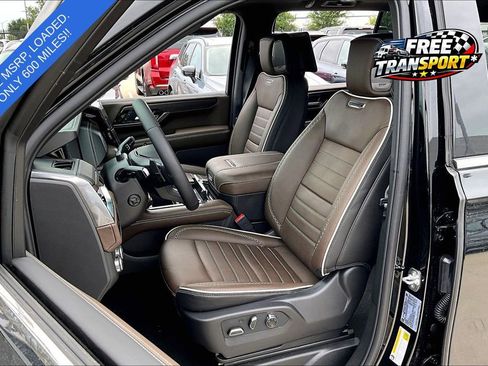 Used 2026 GMC Yukon XL Denali Ultimate AWD/4WD image 32